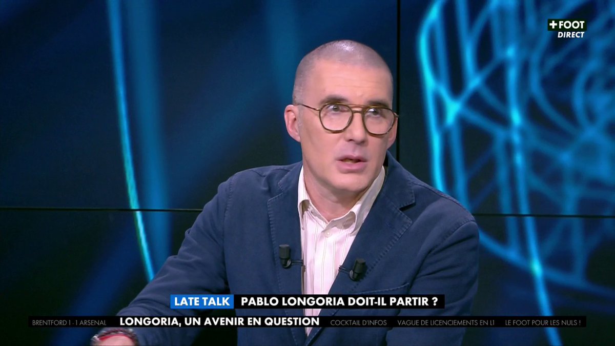 "Longoria cultive l’instabilité… Jamais un entraîneur n’a réussi à enchaîner deux saisons consécutives" 🗣️ Avec 259 mouvements depuis son arrivée au club, Pablo Longoria est dans la tourmente. Doit-il partir ? 🤔 Le Late Football Club en parle tout de suite sur CANAL+ FOOT 🖥️