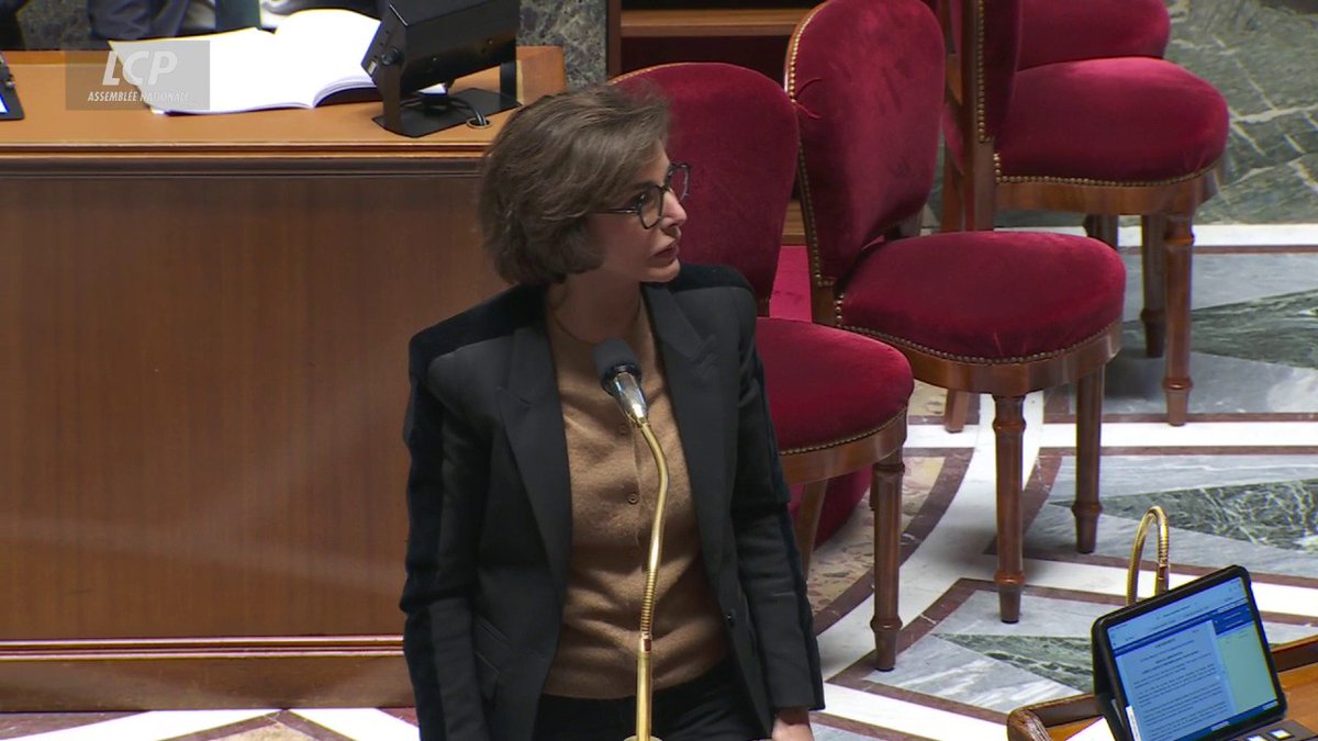 Lutte contre la concentration des médias : "Vous n'avez jamais supporté ma nomination", dit Rachida Dati ن à Sophie Taillé-Polian. "Rachida Dati ministre de la Culture, ça vous dérange. [...] Moi je ne donne pas des leçons de morale. Je ne suis pas dans l'arrogance." #DirectAN