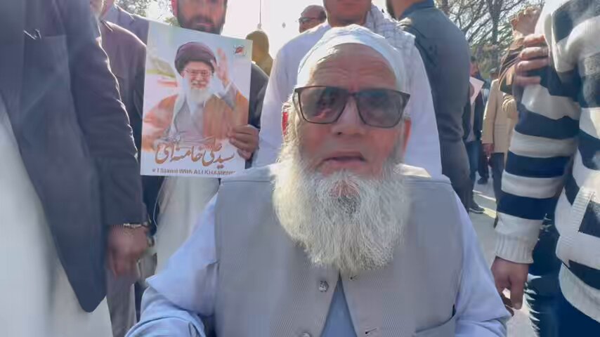 یہ صرف اہل تشیع کا مسئلہ نہیں انسانیت کا معاملہ ہے، میں یہاں اہل تشیع کیساتھ یکجہتی کیلئے آیا ہوں، ترلائی سانحہ کے خلاف احتجاج میں شریک سنی عالم مولانا شریف ہزاروی