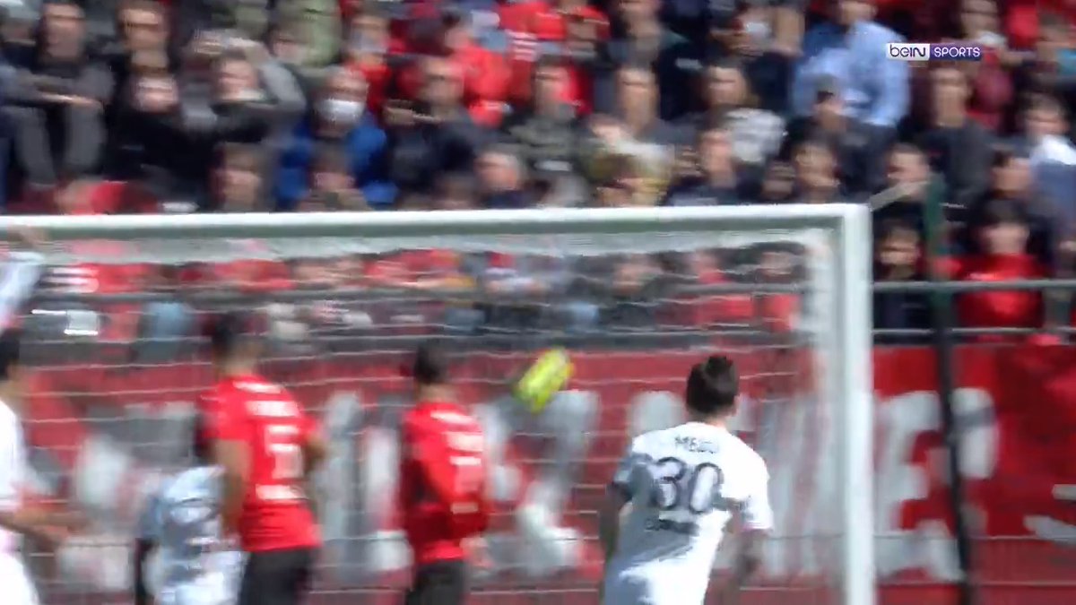 Throwback to this Insane Lionel Messi Free kick against Rennes 🤯🐐🔥