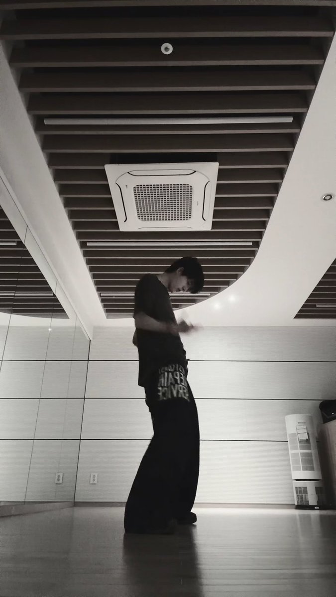 나이스 나이스 나이스!!!! #KickFlip #킥플립 #동현 #Donghyeon