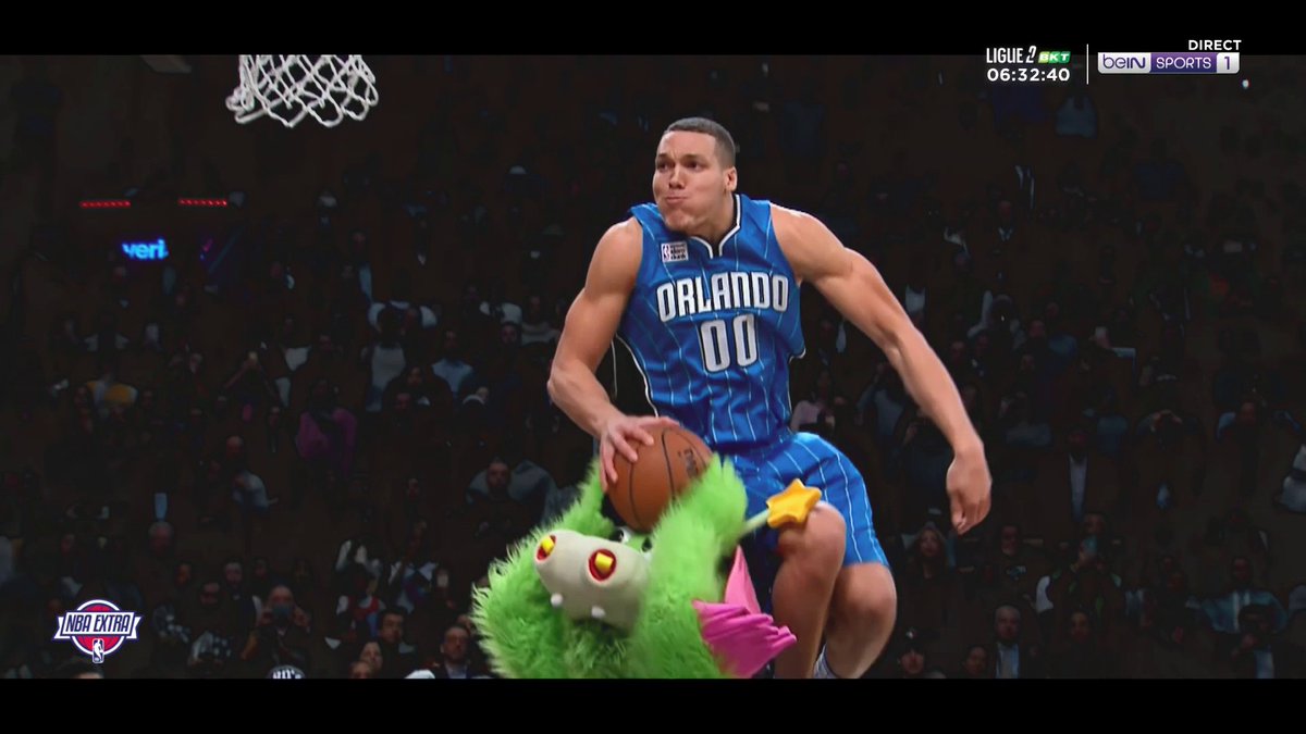 🏀 #NBAextra 🌟😍 On va fêter les 10 ans de ce concours de dunks absolument légendaire entre Zach LaVine et Aaron Gordon !