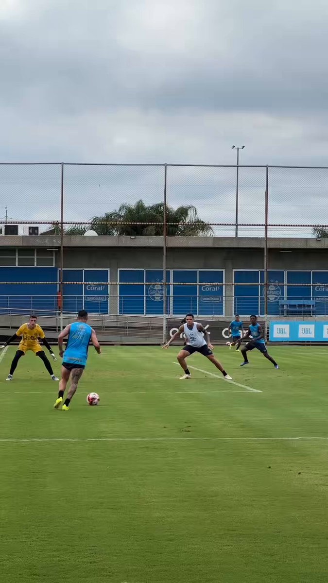 Trabalho de cruzamento e finalização ⚽️🇪🇪
