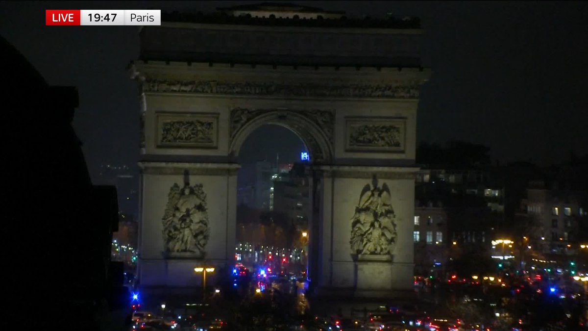 BREAKING: A man armed with a knife has tried to attack a police officer near the Arc de Triomphe in Paris. Police fired at the man in response, according to the mayor of the city's eighth district. 📺 Sky 501, Virgin 602, Freeview 233 and YouTube