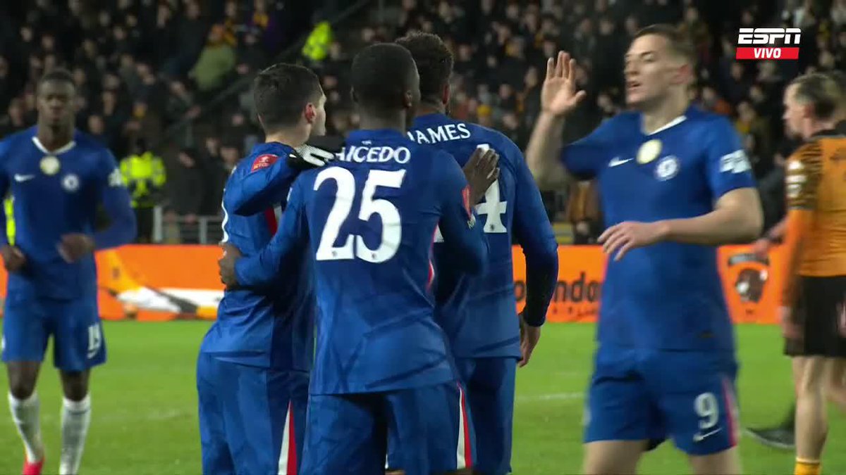 "Bambino Pons" Por su relato en el gol de Pedro Neto en el partido del Chelsea ante el Hull City por la FA Cup. Está completamente gagá pero qué pedazo de tipazo.