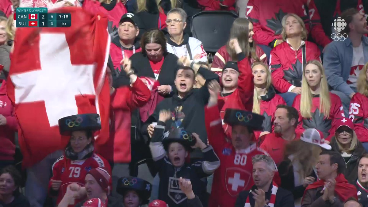 Switzerland gives Canada their first goal against! 🇨🇭