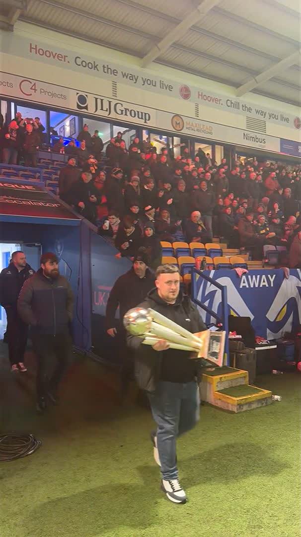 Look who dropped by to cheer on Warrington 👑