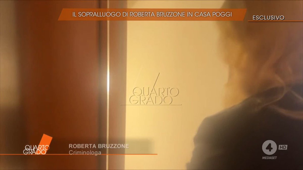 In esclusiva a #Quartogrado il momento in cui la criminologa Roberta Bruzzone per la prima volta entra nella villetta della famiglia Poggi per un sopralluogo.