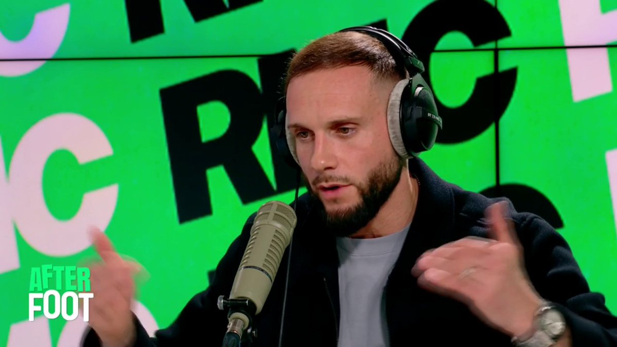 🗣️ Maxime Chanot : "Je suis Luis Enrique, je prends Zabarny je l'envoie en réserve." #RMCLive