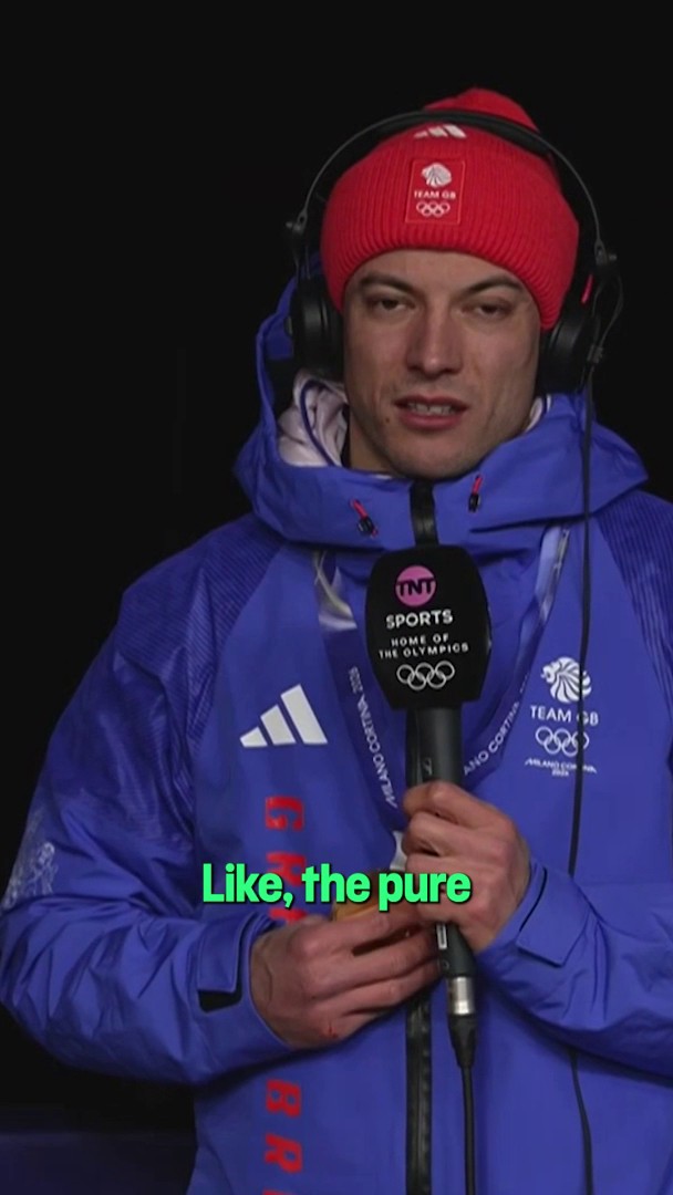 Overwhelmed with joy… and not wanting to break his medal 😅🥇 Matt Weston reacts to a truly spectacular evening of skeleton ❤️