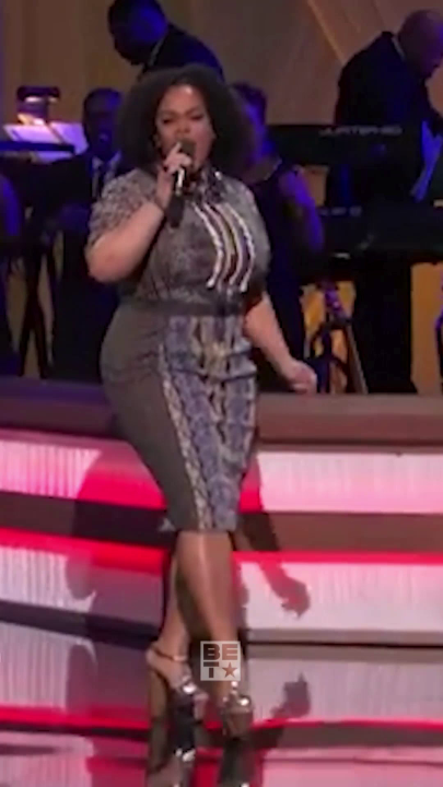 Jill Scott dropping a new album in 2026?? Yeah, the universe is healing. 🙌🏾 And if you forgot what makes her THAT girl, let this performance refresh your memory. Nobody delivers a performance like Jilly from Philly. 🎤 There’s a reason she’s a five time #NAACPImageAwards winning icon. Legendary every time she touches the mic. 🖤