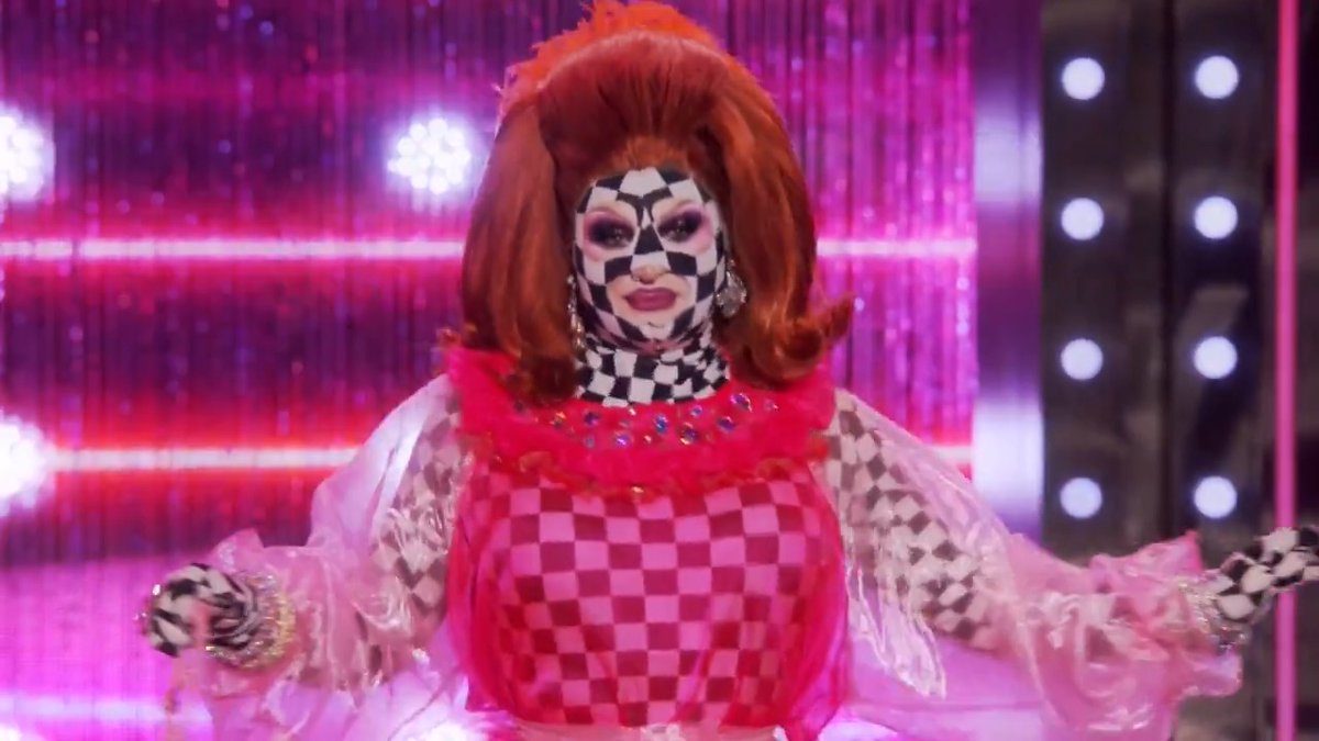 Category Is: I Can See Right Through Her! 🫧 Which lewk is sheer excellence? #DragRace