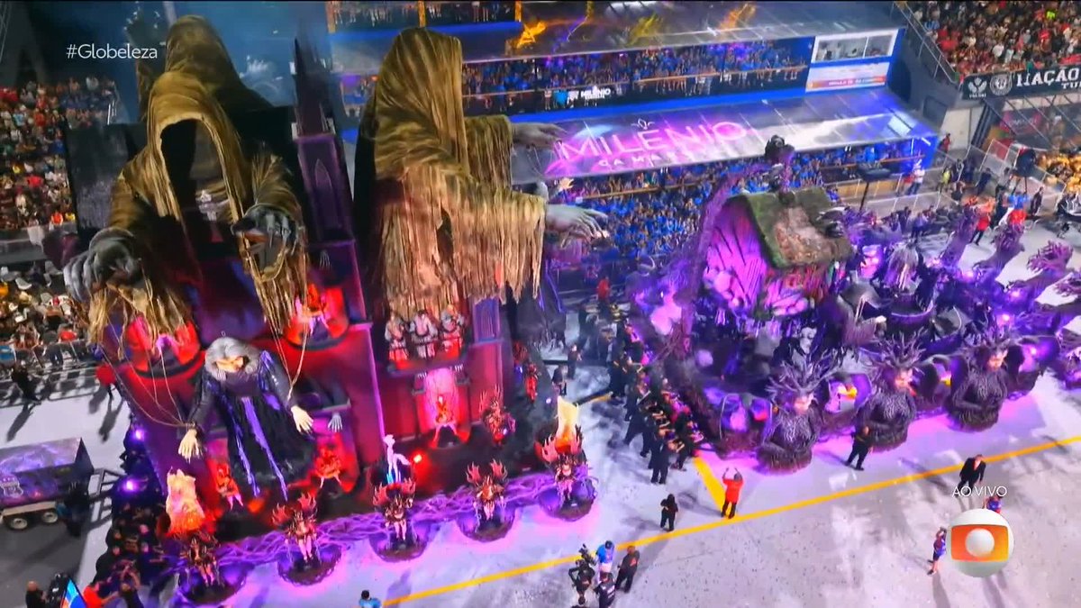 🚨🎭 O lindo e assutador abre-alas da Colorado! 😍👏🏼👏🏼👏🏼 #Globeleza #APnoCarnaval