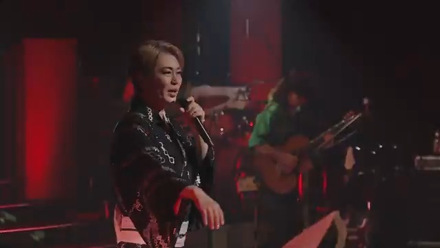 WOWOWのカメラが 再び #氷川きよし #KIINA.の魅力に迫る‼️ 「KIYOSHI HIKAWA+KIINA. Concert Tour 2025 ~KIINA'S LAND~」 ツアーから大阪・フェスティバルホールでのパフォーマンスをお届け🎤 📅2/15(日)午後4:30~放送&配信 終了後からアーカイブ配信でも お楽しみいただけます📱 氷川きよし KIINA._STAFF
