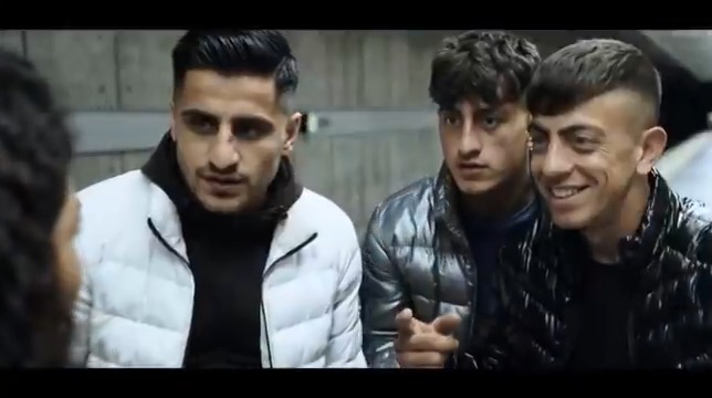 İYİ Parti "Mutsuz İyiler Ülkesi Bölüm 2: Korkma" adıyla yeni bir video yayınladı Sosyal medyada "Keko Sorunu" olarak adlandırılan ve Kürt gençleri kriminal gösteren videoda, "Bu filmde izleyeceklerinizin gerçek kişi ve kurumlar ile ÇOOK ilgisi vardır" ifadelerine yer verildi