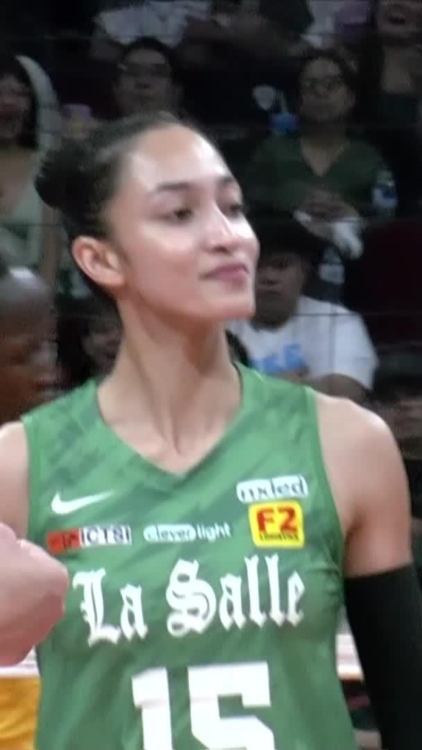 AMIE PROVIDO STAREDOWN 🚨🚨 From floor to net defense, Amie Provido works wonders for DLSU with this highlight block against FEU in round 1 of the UAAP Season 88 women’s volleyball tournament! #UAAPSeason88 #LegendsStartHere #StrengthInMotionHopeInAction
