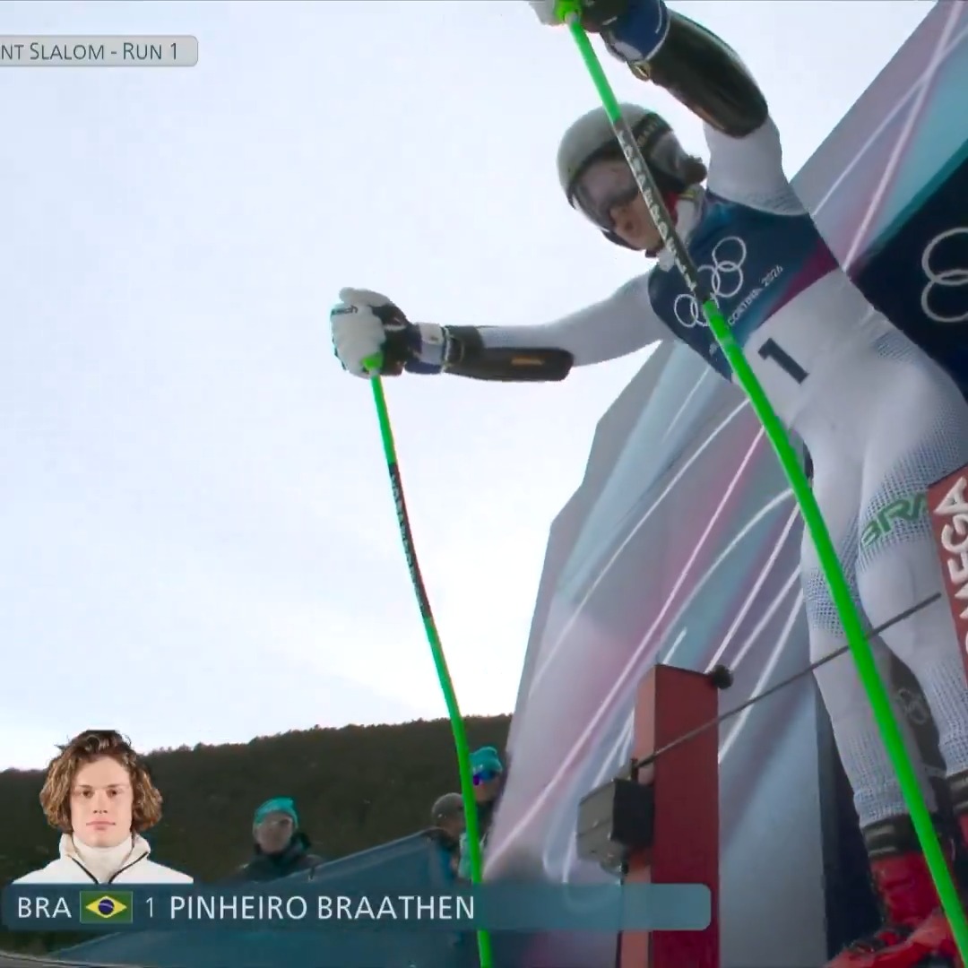 Representing Brazil, Lucas Pinheiro Braathen FLIES in his first Giant Slalom run to set the pace at the #WinterOlympics. 🇧🇷 A South American has never won a medal in the Winter games—but that could change today. 👀