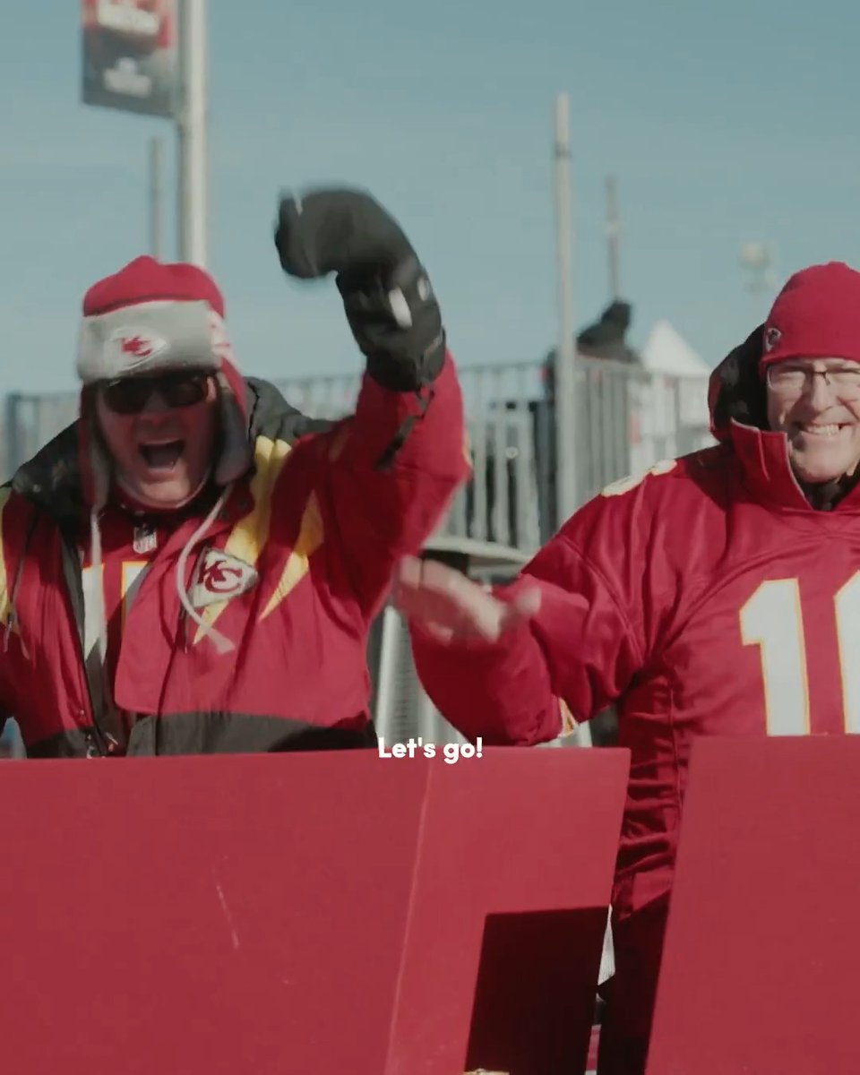 Two footballs, two modern dynasties โฝ๏ธ๐ค๐ It might have been weird to cheer for red, but @mancity fans Beth and Lara found their NFL equals in the @chiefs ๐ ๐ฌ Watch Discovering Football: