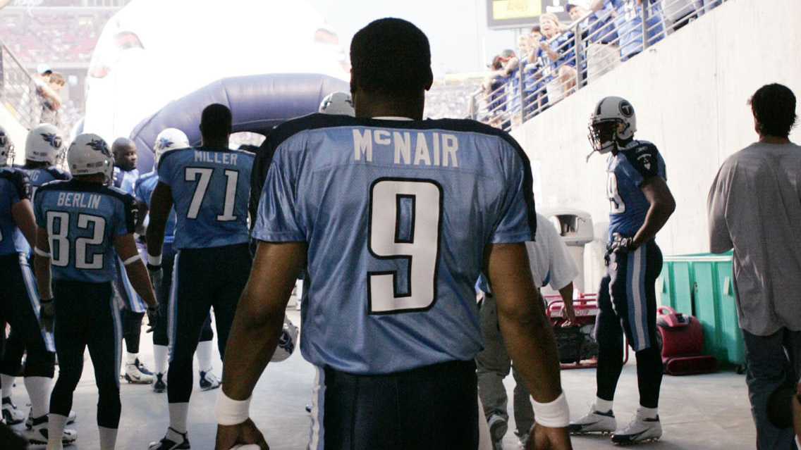 In honor of Steve McNair’s birthday, here is 2 straight minutes of his best highlights from his 2003 MVP Season RIP Legend 🩵 #Titans #TitanUp