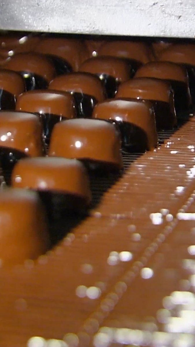 Buying luxurious chocolates for your loved one today? 🥰 Watch to see how they're made! #HowItsMade #ValentinesDay2026