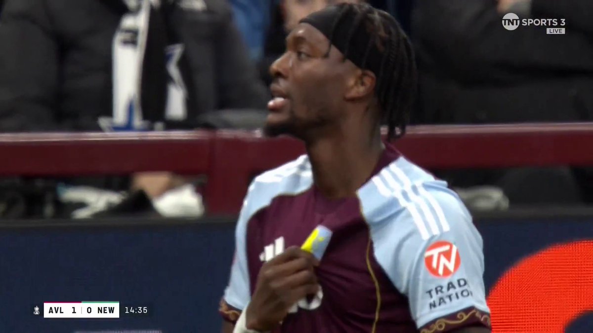 Tammy Abraham scores his first goal since returning to Aston Villa, which puts them ahead against Newcastle! Douglas Luiz also gets his first assist since returning to the club 🪄 📺 TNT Sports &amp; discovery+ UK