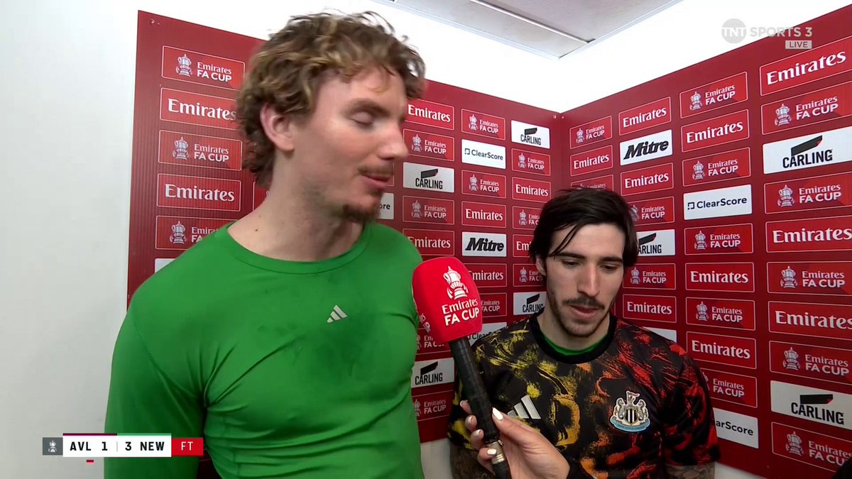 "I was saying to Sandro 'you never score goals', and today he scored two!" Nick Woltemade and Sandro Tonali are full of compliments for each other after Newcastle's 3-1 victory over Aston Villa 🤝 🎙Becky Ives | 📺 TNT Sports &amp; discovery+ UK