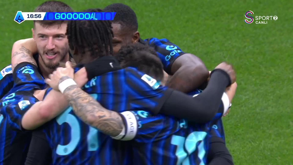 Cambiaso'nun ters vuruşunu Di Gregorio, ilginç bir hamleyle çıkaramadı. Inter, derbide 1-0 önde.