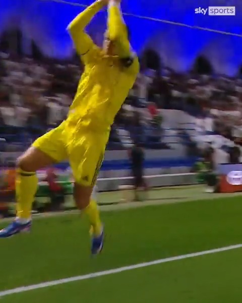 Cristiano Ronaldo wasted no time getting back on the scoresheet in his Al Nassr return! 💥