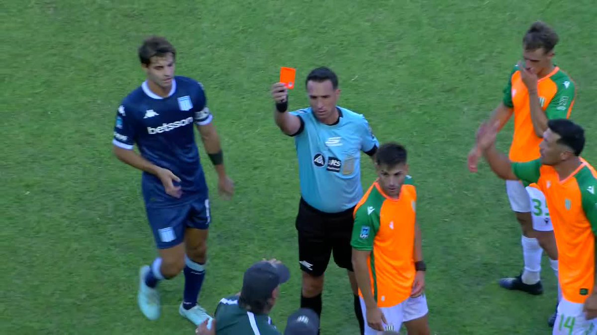 "Troglio": Porque fue expulsado en el partido de Banfield contra Racing