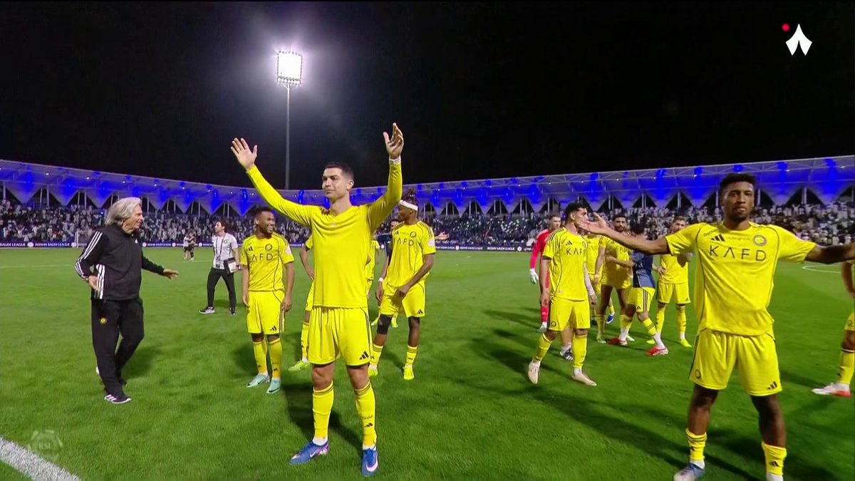 #رونالدو يعود لتصدر عناوين الصحف العالمية بعد مشاركته أمام #الفتح.. شاهد تقرير #في_المرمى 📺 شاهدوا الحلقة الكاملة من هنا: