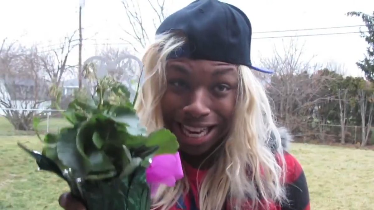 celebrating 13 years of one of my most viral youtube videos, “valentine’s day gone wrong.” happy valentine’s day! 🌹♥️ how old were you when this dropped in 2013?