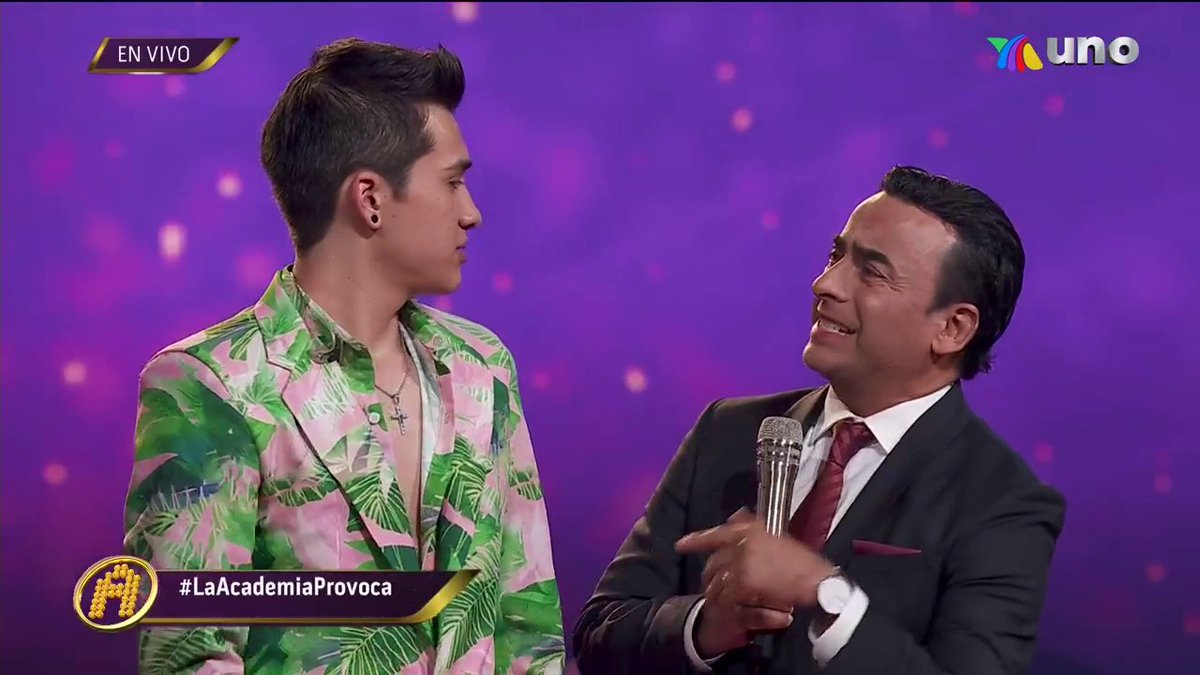 6 years ago, Danna Paola called out a contestant in the mexican singing competition 'La Academia' after he was rude to her behind the scenes