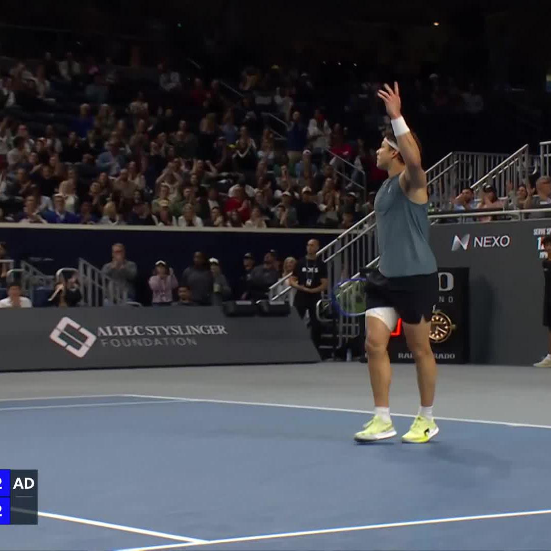 Ben Shelton saved FOUR break points in the third set at 2-2 against Shapovalov at the Dallas Open. Brilliant serves. Fantastic net play. Tremendous power. Full belief in himself. Big Ben is coming this year. 🇺🇸😤