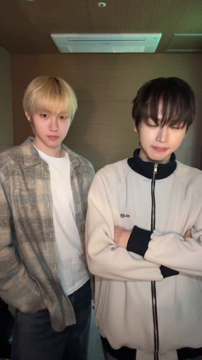 아웅다웅👊 ➩ ➩ ➩ #TUNEXX #튜넥스 #Inhu #인후 #Sihwan #시환