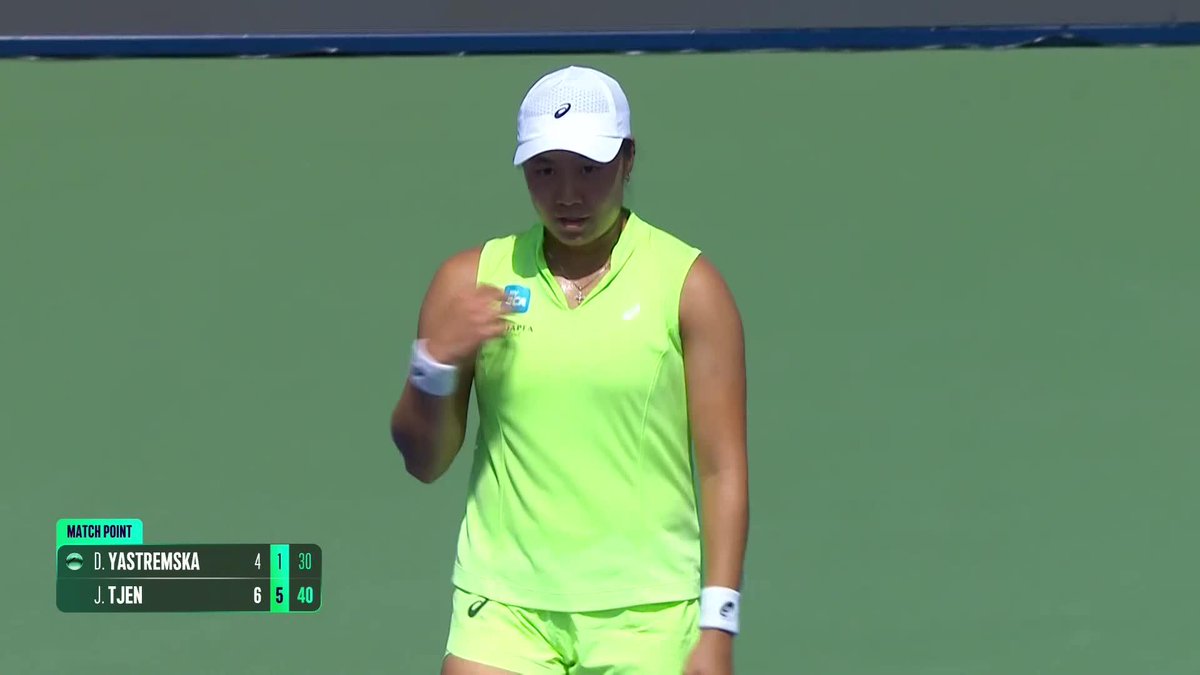 Tjen taking care of business 💼 Janice Tjen defeats Yastremska 6-4, 6-1 on her debut in Dubai! #DDFTennis