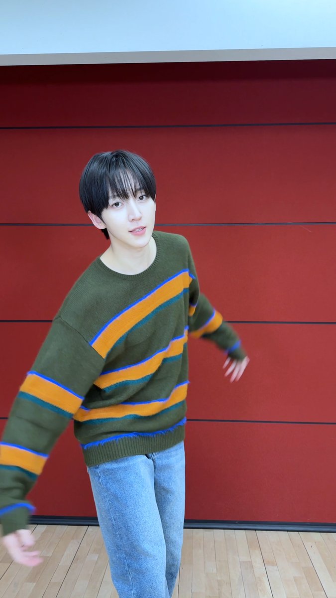 우린 mismatch, but I think I love it 💔 #KickFlip #킥플립 #Donghyeon