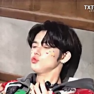i love how everyone collectively agrees that ha yichan is so yeonjun