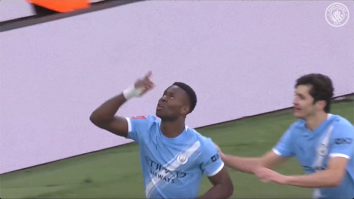 Opening his City account ✅⚽️