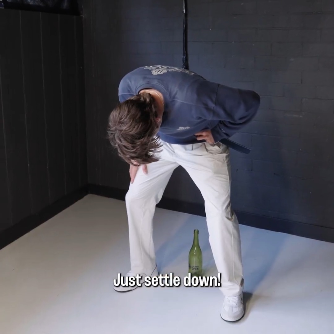 "Just stop talking to me" 🤣 Tennis players take on The 'Spijkerpoepen' Challenge… #ABNAmroopen