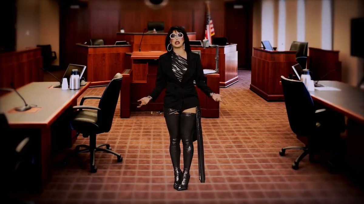 Sissy that vote! 🗳️ Watch the full Political Ads Maxi Challenge on the #DragRace YouTube channel! 👉