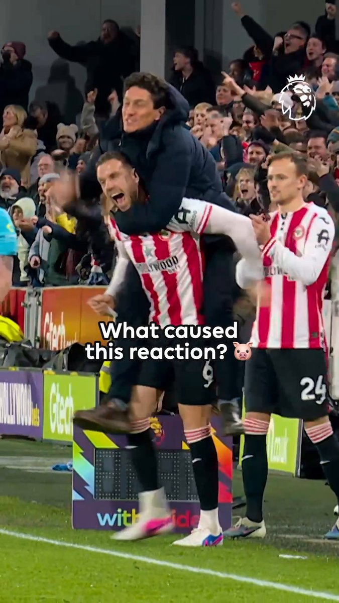 One second you’re ready to come on as substitute… The next you’re giving your manager a piggyback 😅 🐝 Brentford FC