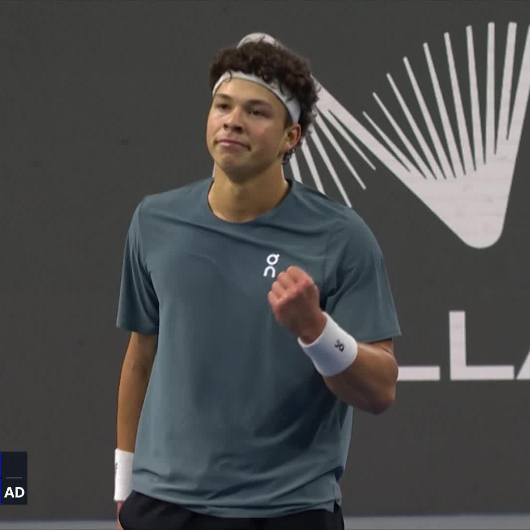 Ben Shelton saves THREE CHAMPIONSHIP POINTS against Taylor Fritz in Dallas. And he did it by playing some incredibly brave tennis. 🇺🇸😮‍💨