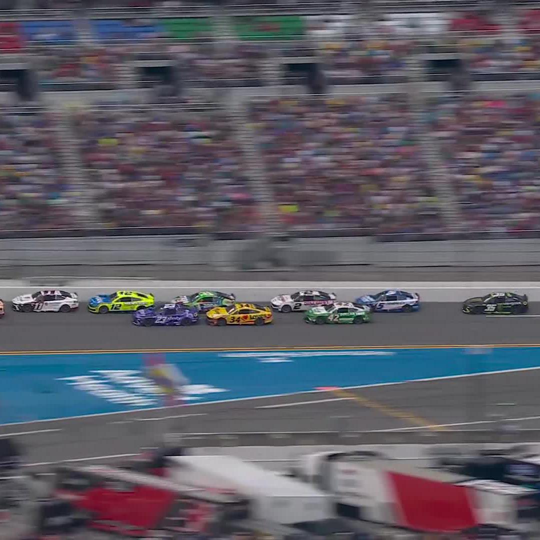 HUGE wreck at Daytona 500 just now
