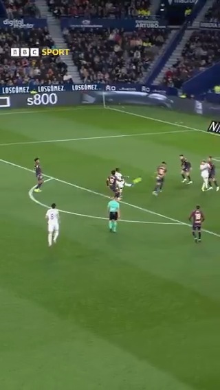 Tees it up and fires it home 🚀🔥 This is some hit by Valencia's Largie Ramazani in his side's 2-0 La Liga win over Levante 😮‍💨