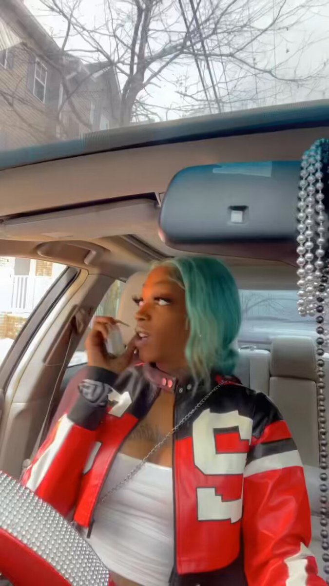 SHE JUST SNATCHED MY SHIT 🤏🏾🔥🔥😂💁🏾‍♀️ _geethe_bratt honestlylitt_aesthetics BOOK NOW WONT BE DISAPPOINTED 🌶️❤️‍🔥🥰🫶🏾❗️💋 #missfoxxfotbshitep2026💿 #missfoxx #missfoxxouttheboxx