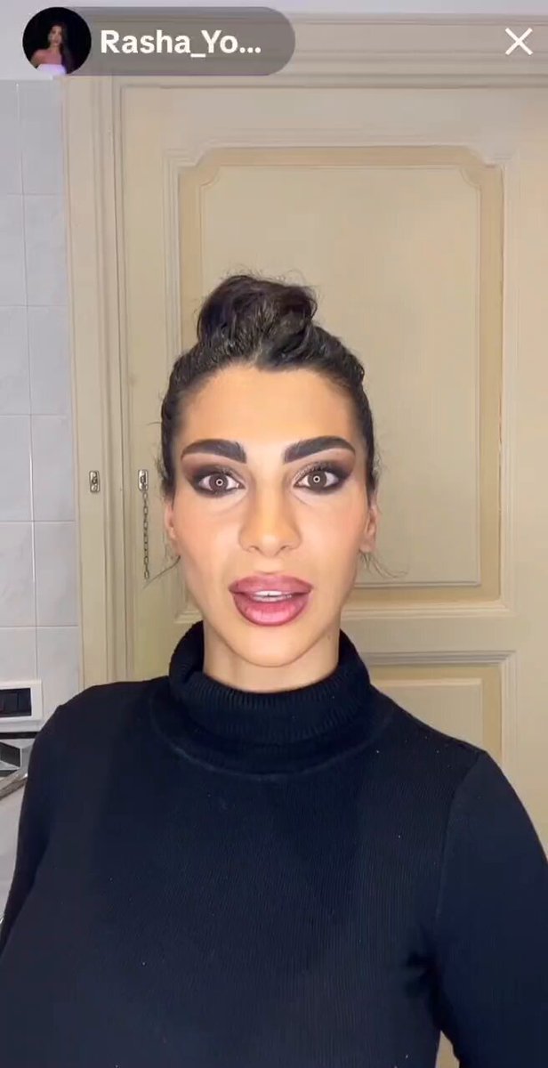 Non ti senti a disagio da Omer con Paolo in casa? R. No ragazzi la casa di Omer ha 3 piani poi Paolo e di una discrezione di una gentilezza di una educazione asutsmente no è una persona super per bene... #rashmer
