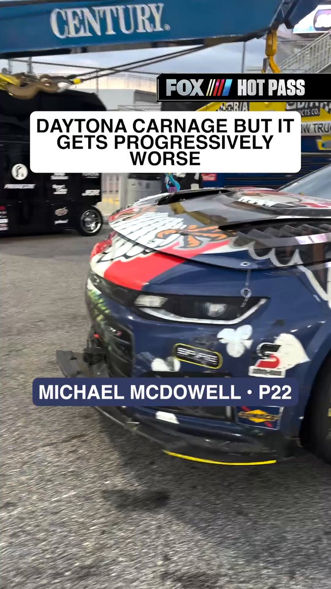 Daytona 500 carnage but it gets progressively worse.