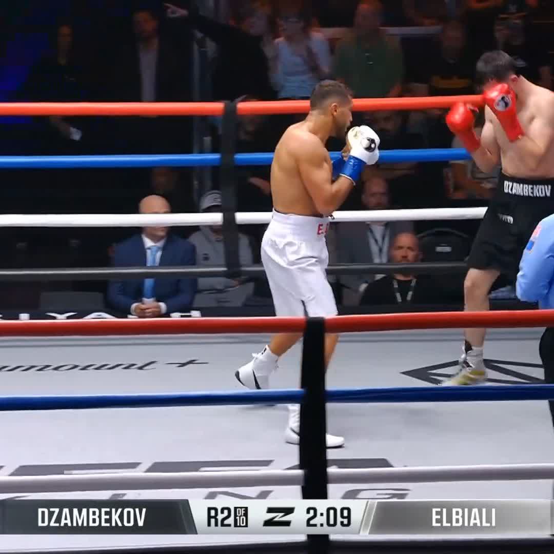 Ese uppercut tenía toda la fuerza de Umar Dzambekov en el impacto 🤯 #ZuffaBoxing03 | En vivo por @pplusdeportes