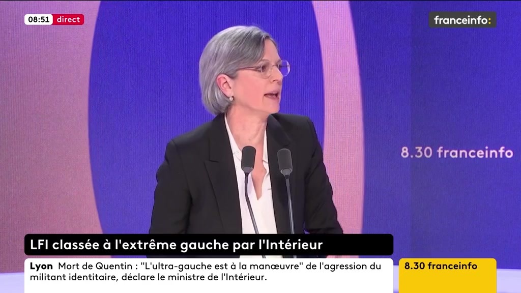 🔴Macron pointe des expressions antisémites à LFI ➡️"Il n'y a pas et il n'y aura jamais, dans le groupe LFI, un seul député qui ait tenu une librairie négationniste. Il n'y a pas, dans le groupe LFI, aucun député qui ait un tatouage nazi sur le bras [...]", dit Sandrine Rousseau