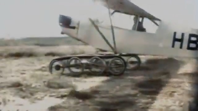 The Bonmartini tread landing gear was a 1940s experimental "Caterpillar" track created by Italian engineer Giovanni Bonmartini. Enabled ops on rough/soft terrain. Tested on Piper Cub (1949) &amp; Auster T.7, demoed at 1951 Paris Salon. Effective but heavy &amp; complex—never produced.👀